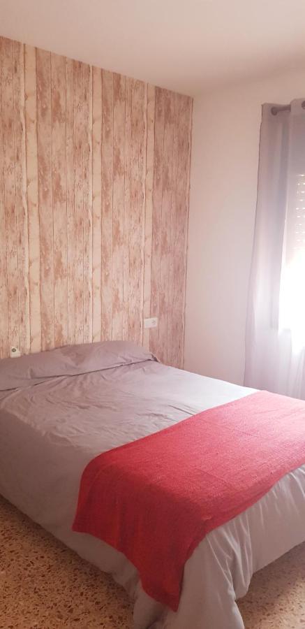 Hostal Braseria Tivissa 外观 照片
