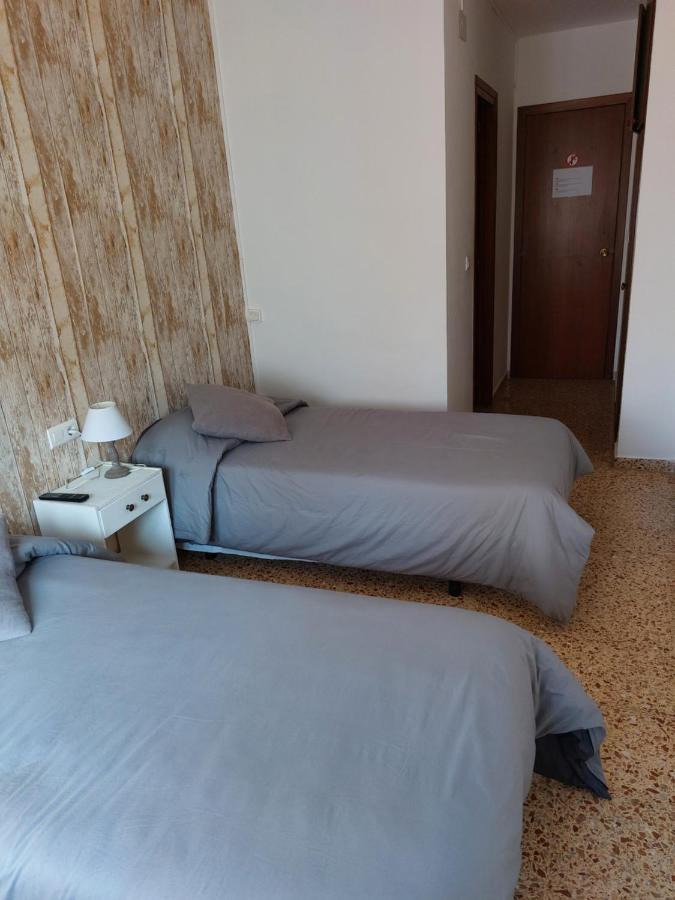 Hostal Braseria Tivissa 外观 照片