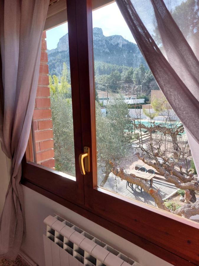 Hostal Braseria Tivissa 外观 照片